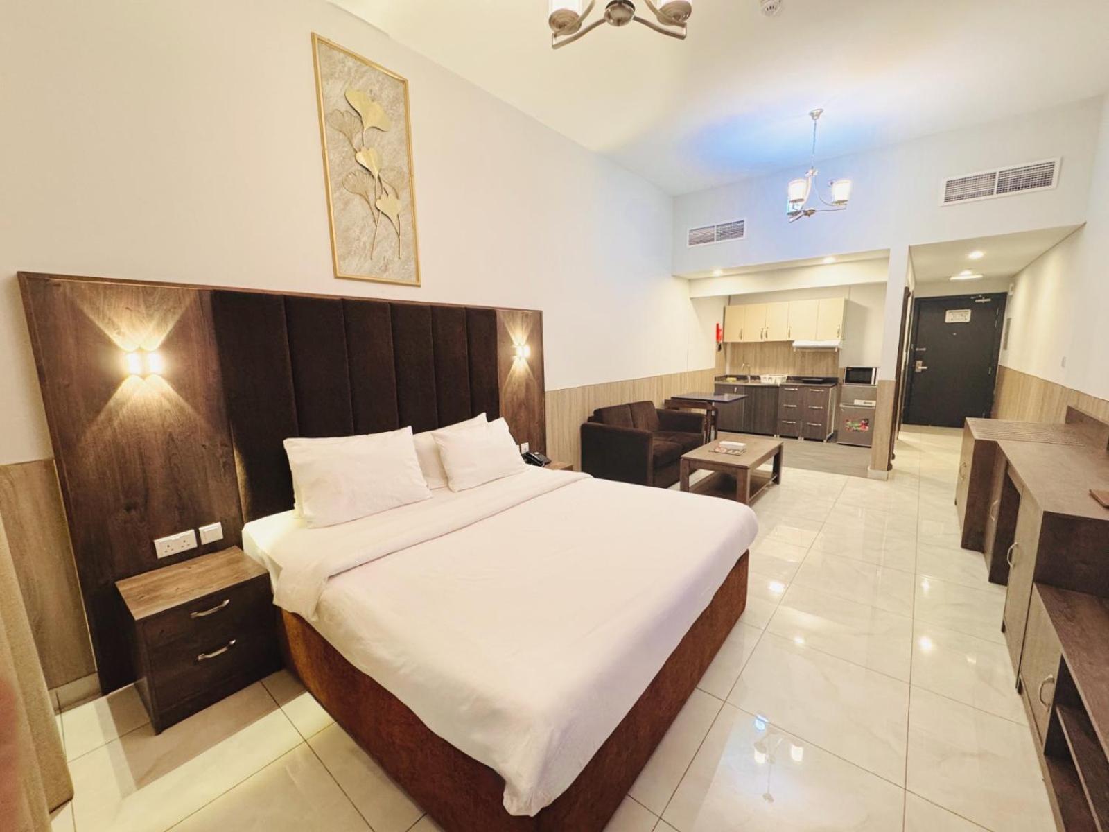 New Dream Plaza Hotel Apartment Dubai Exterior photo